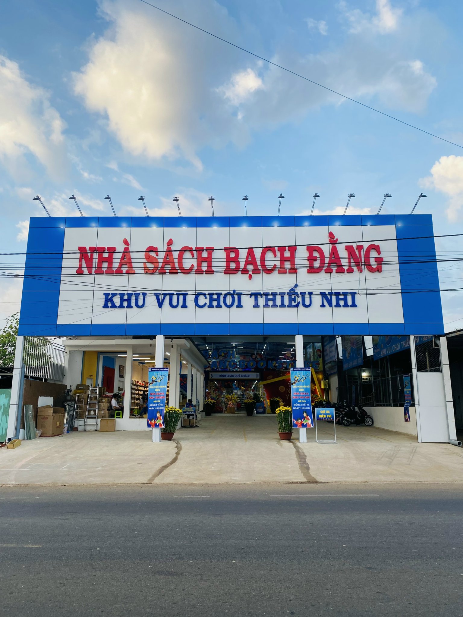 Bạch Đằng Suối Nghệ